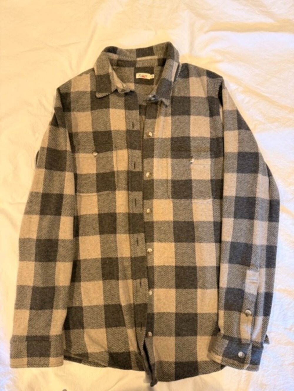 Good condition Faherty Women's Legend Sweater Shirt Tan Charcoal Buffalo S